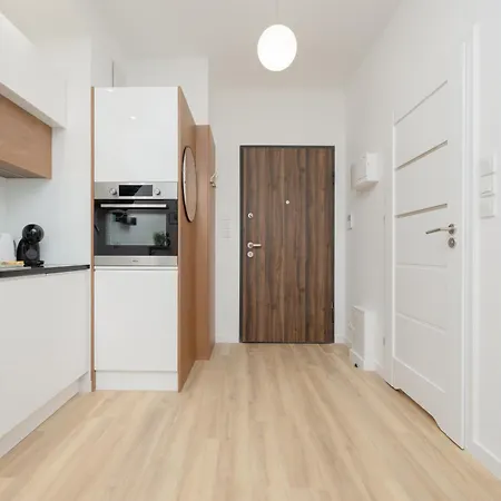 Apartment Holzera 3 - Close To Medicover/paley