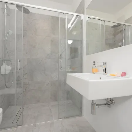 Holzera 3 - Close To Medicover/paley 华沙